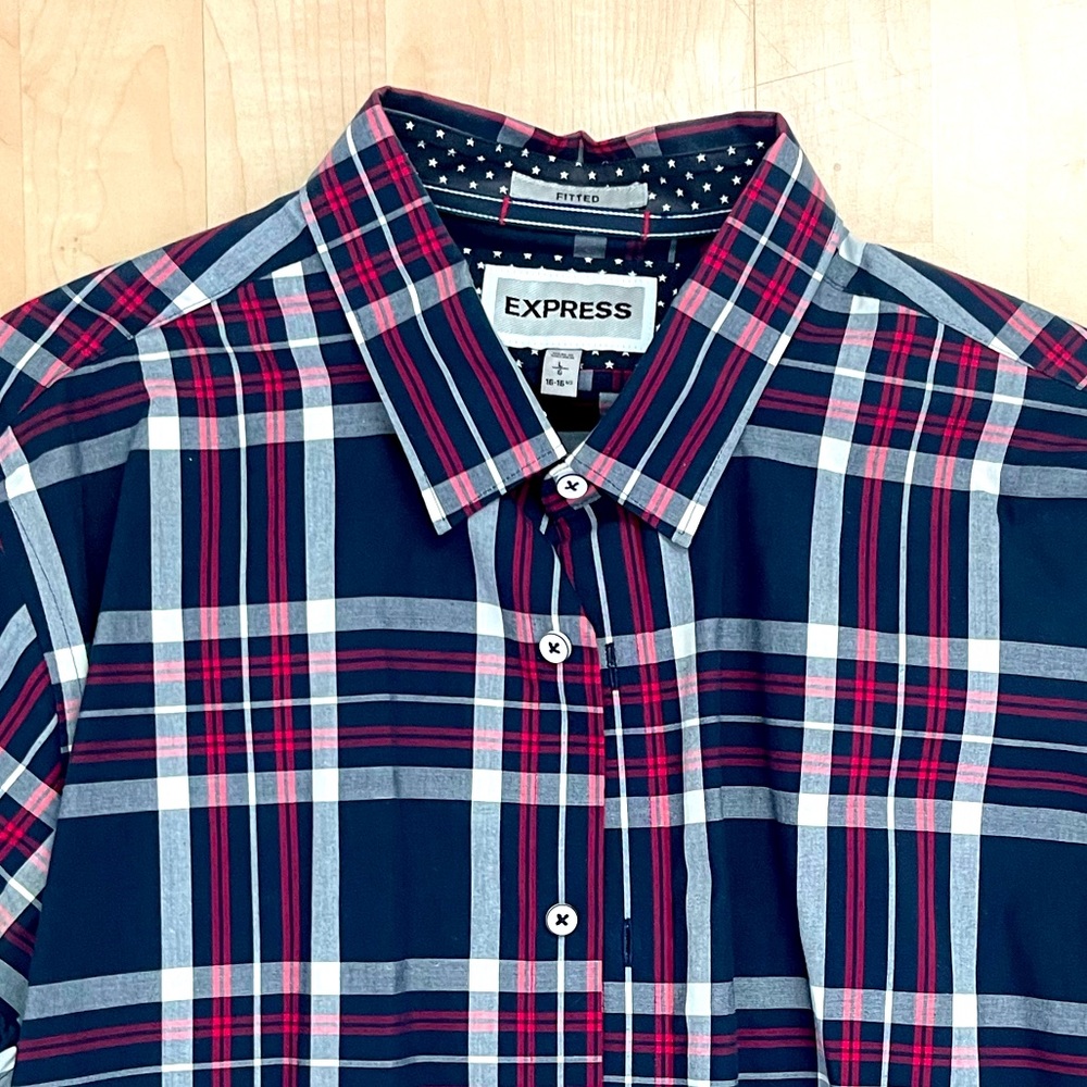 Express Button Down Shirt - Picture 4 of 4